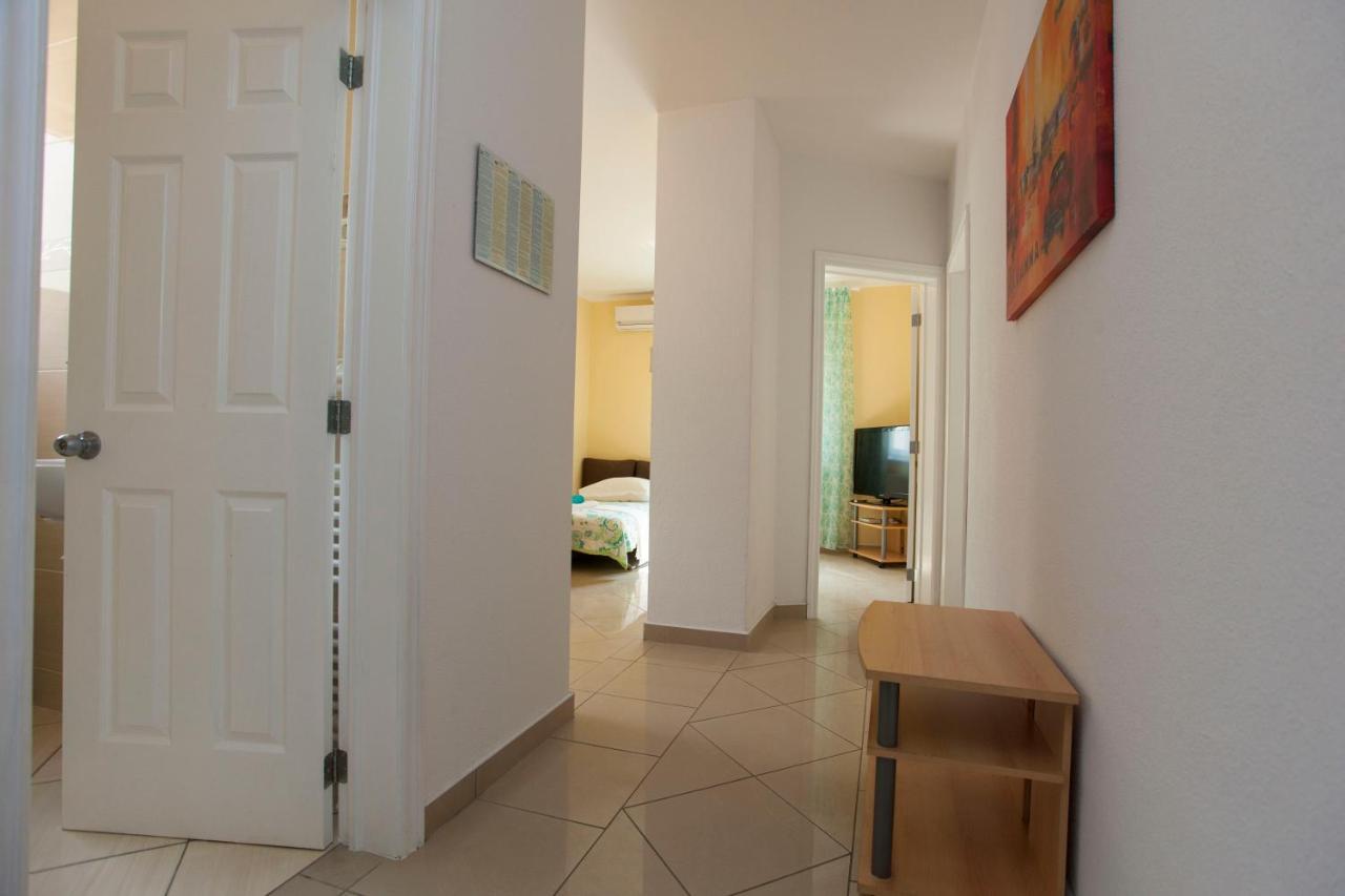 Apartments Damjanovic Makarska Exterior photo
